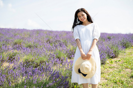 花和日系美女图片