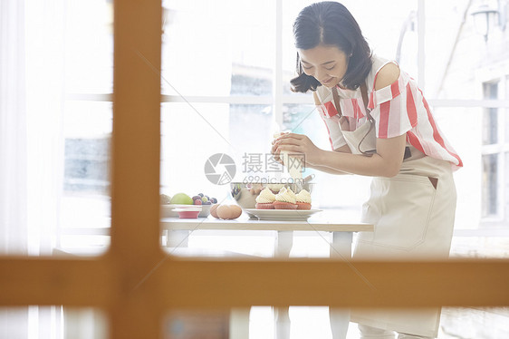 厨艺学校制作料理女生活烹饪图片