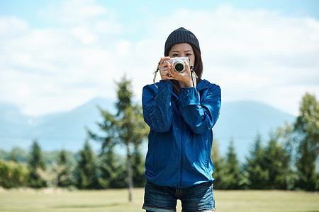 女人的徒步旅行图片