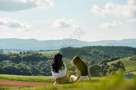 打碎长假野餐女人的旅程自然风光图片