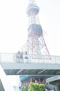 好朋友愉快青少年女学生札幌学校旅行电视塔图片