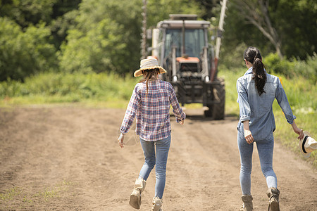 20多岁事业女年轻女子女农业伴侣图片