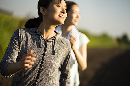 人物运动服种植园女子运动装跑步图片