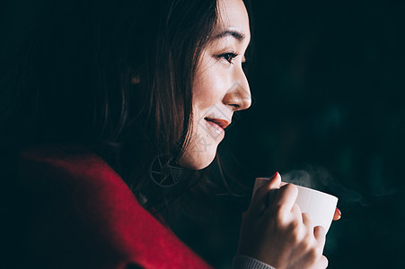 酒水饮料中年毯子女生活方式茶时间图片