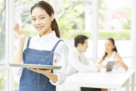 客人召唤的餐厅女服务员图片