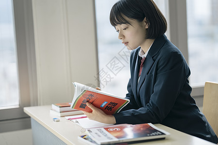 亚洲人物生活资料高中生学习补习班预备学校图片