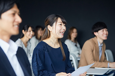 作品办公室男子商业研讨会图片