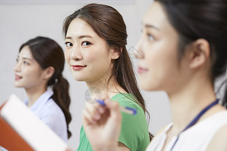 坚固办公楼女孩女生意图片