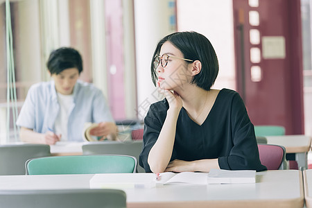 伙伴高职院校夫妇女大学生学习摄影合作keisenjogakuen大学图片