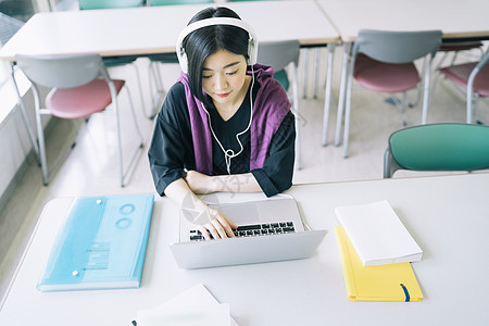 搜寻青年亚洲女大学生笔记本摄影合作keisenjogakuen大学图片