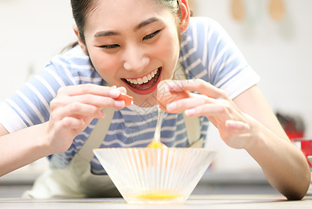 烹调青春幸福女生活美食图片