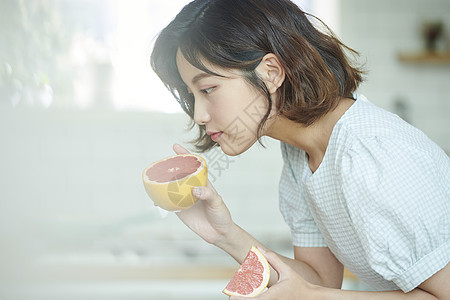 自制新婚生活人物女生活美食图片