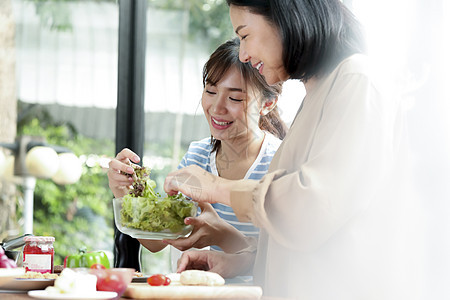 人类熟的和谐家庭生活方式美食图片