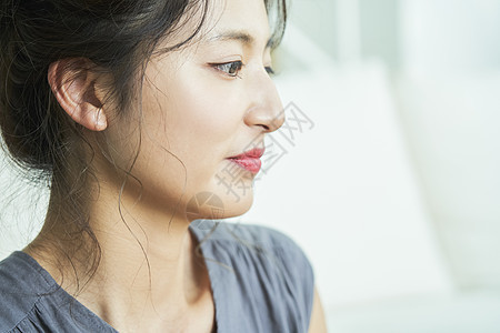 独居女子的生活方式图片