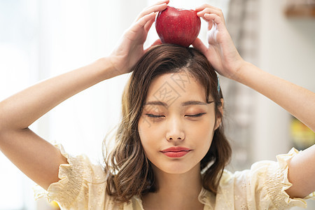 休假一人外国人女美图片