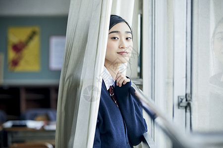 亚洲中学生校服模样图片