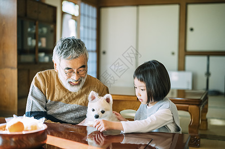 祖孙的快乐生活图片