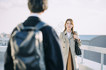 和女人高清图片相遇打招呼的两个人矢量人物场景素材高清图片更新于