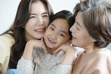 自由地韩国人特写镜头家庭女人妈妈图片