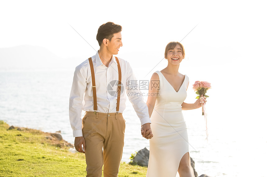 亚洲节日的海事的浪漫度假婚礼图片