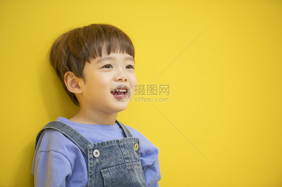 可爱的幼儿园小朋友图片