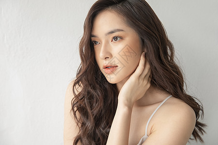 美颜多岁外国人女人肖像与自然的气氛高清图片下载 正版图片 摄图网