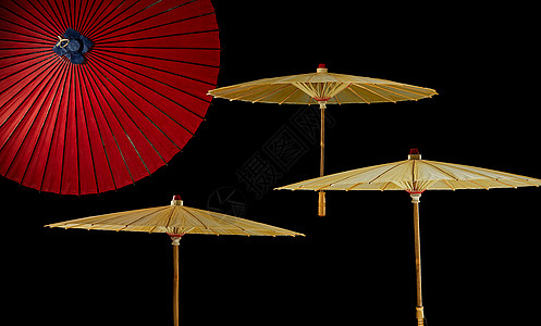 雨天的中国传统古风油纸伞背景