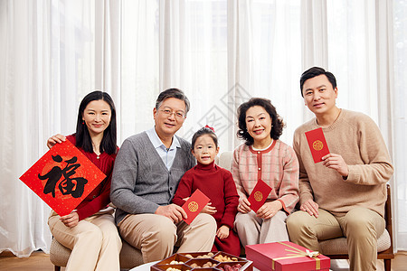 春节一家人团聚拜年形象图片