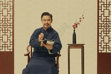 中国风工笔画男性相声演员写毛笔字背景图片