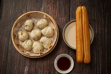 中式早餐小笼包豆浆油条图片