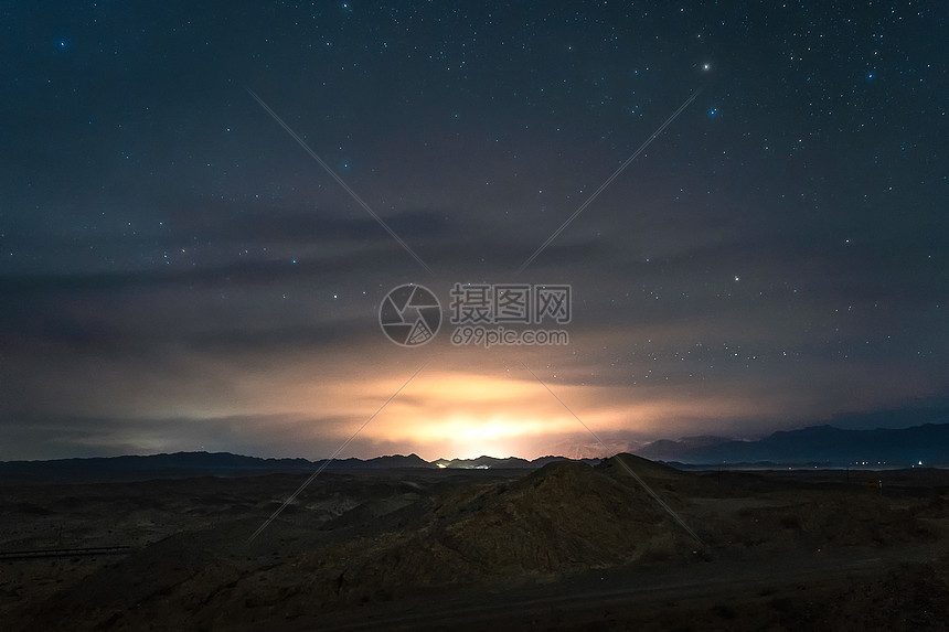 戈壁的星空晚霞图片