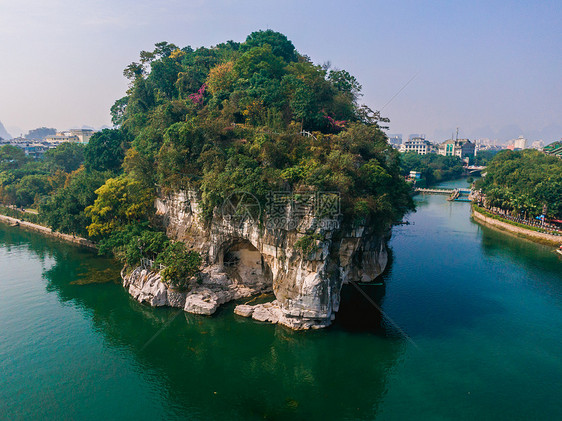 广西桂林象鼻山5A景区航拍图片