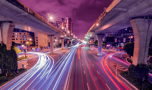 东莞车水马龙图片