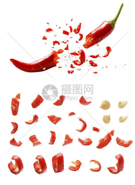 炸开喷溅碎片的红辣椒白底素材图片