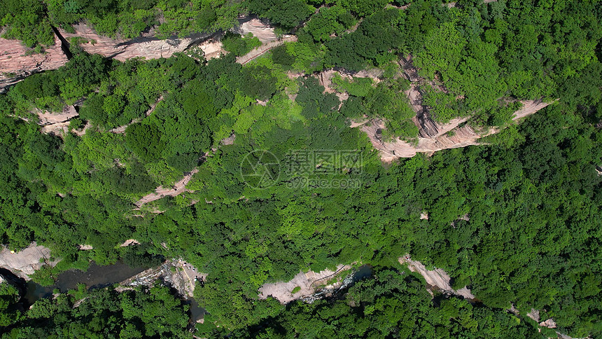 5A景区龙潭大峡谷图片