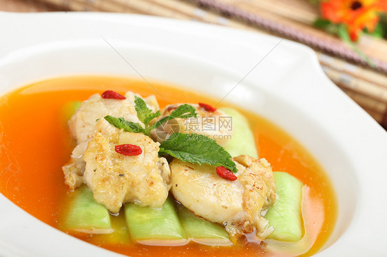 中式美食翅汤浸扇贝图片