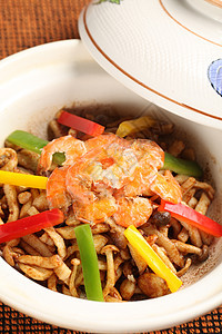 中餐虾干杂菌煲图片