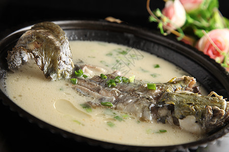 紫苏煮鲶鱼鱼肉素材高清图片