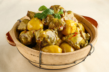 椰子鸡煲咖喱土豆炖牛肉背景