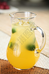 青桔柠檬柚子茶图片