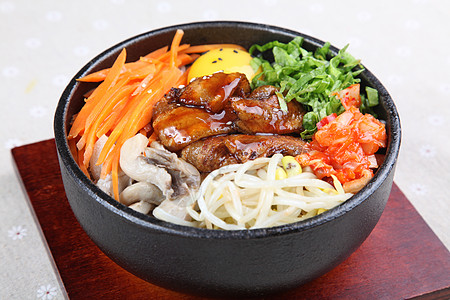 五花肉石锅拌饭图片素材