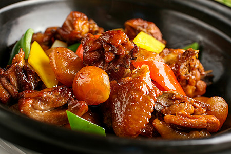 板栗鸡炖煮的食物高清图片