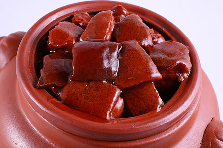 罐焖红烧肉图片