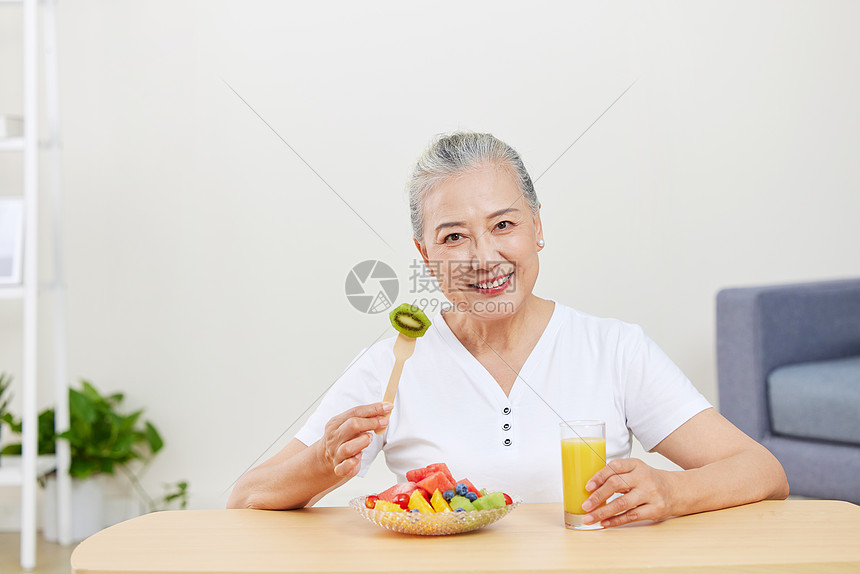 老年人的健康饮食图片