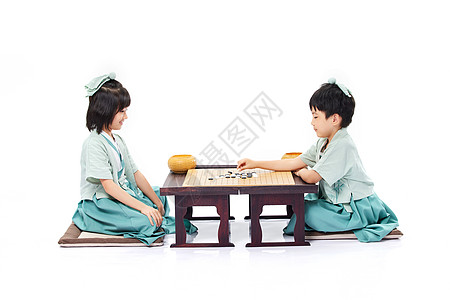 古风儿童下棋博弈图片