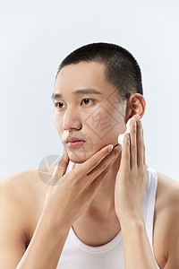 年轻男性护肤形象背景图片