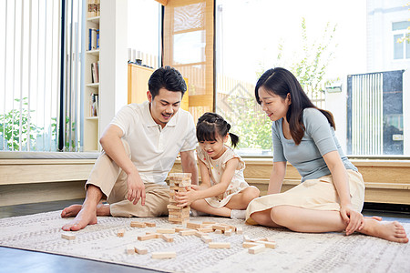 家庭游戏温馨一家人暑假居家玩积木背景