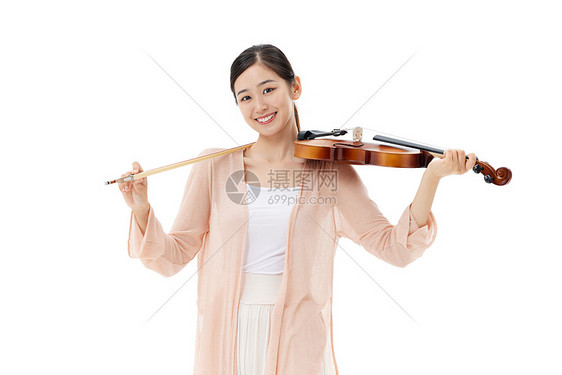 拉小提琴的青年女演奏家图片