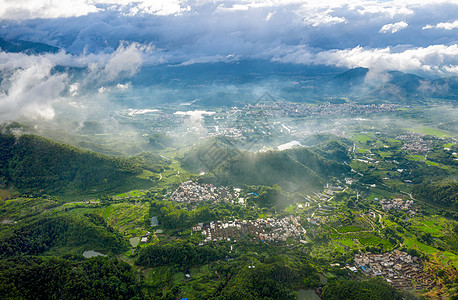 山峰自然风光图片