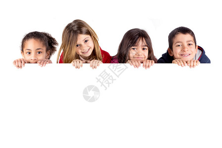 一群孩子用白色隔离的白板图片
